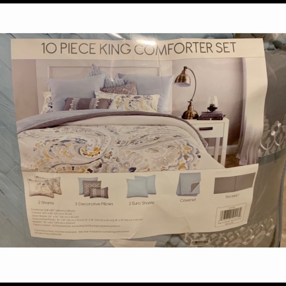 10 Piece King Comforter Set (Never Used)